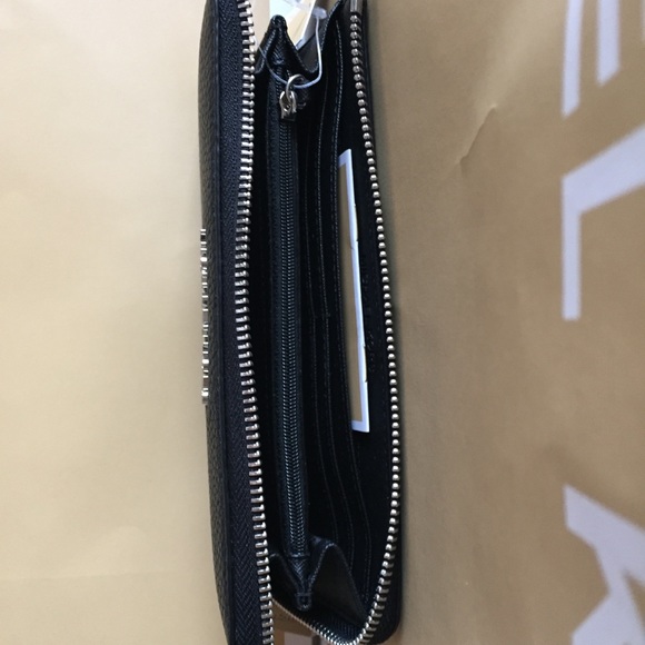 NWT MICHAEL KORS BEDFORD THREE QUARTER ZIP WALLET - Picture 4 of 7